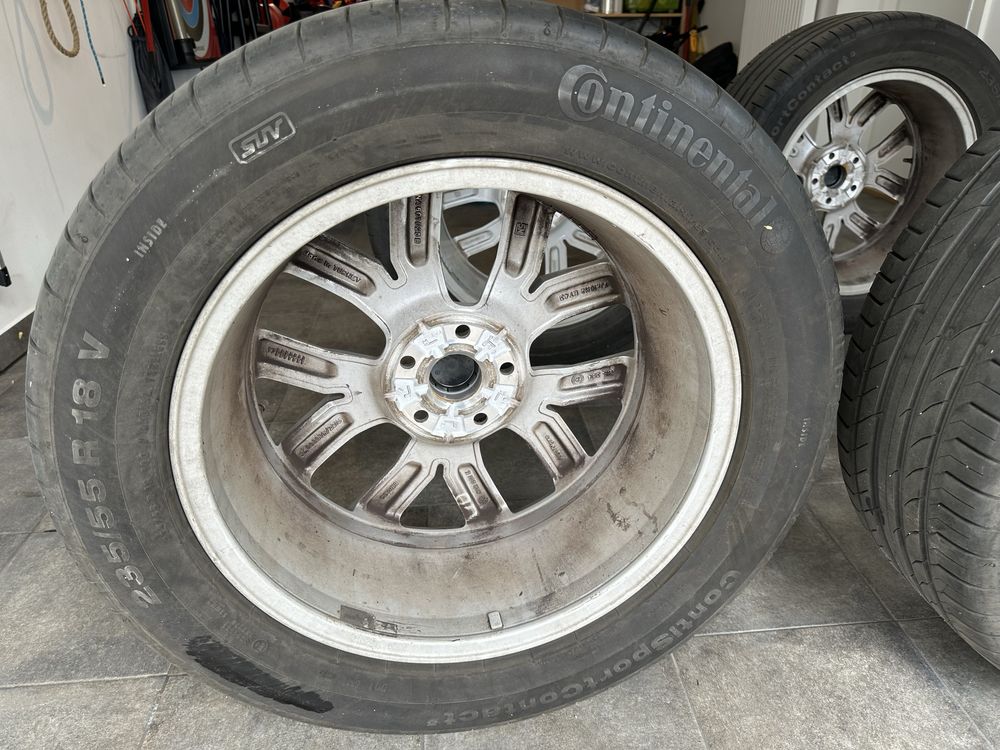 Felgi 18 z oponami orginał VW Tiguan 2 super stan 5NA 601 025