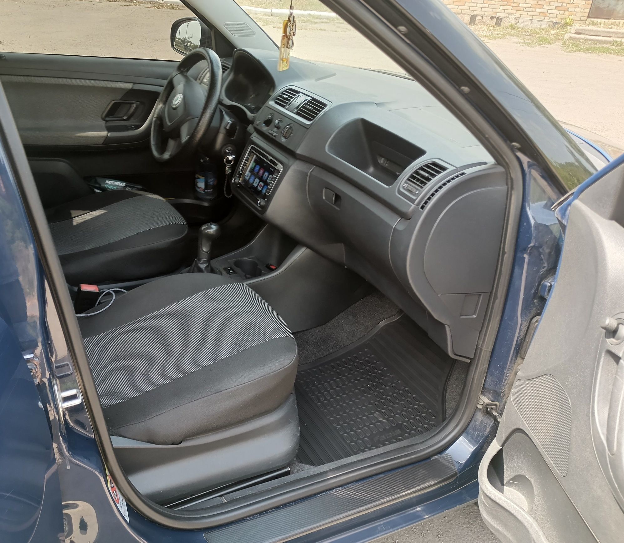 Skoda Fabia 2 2012