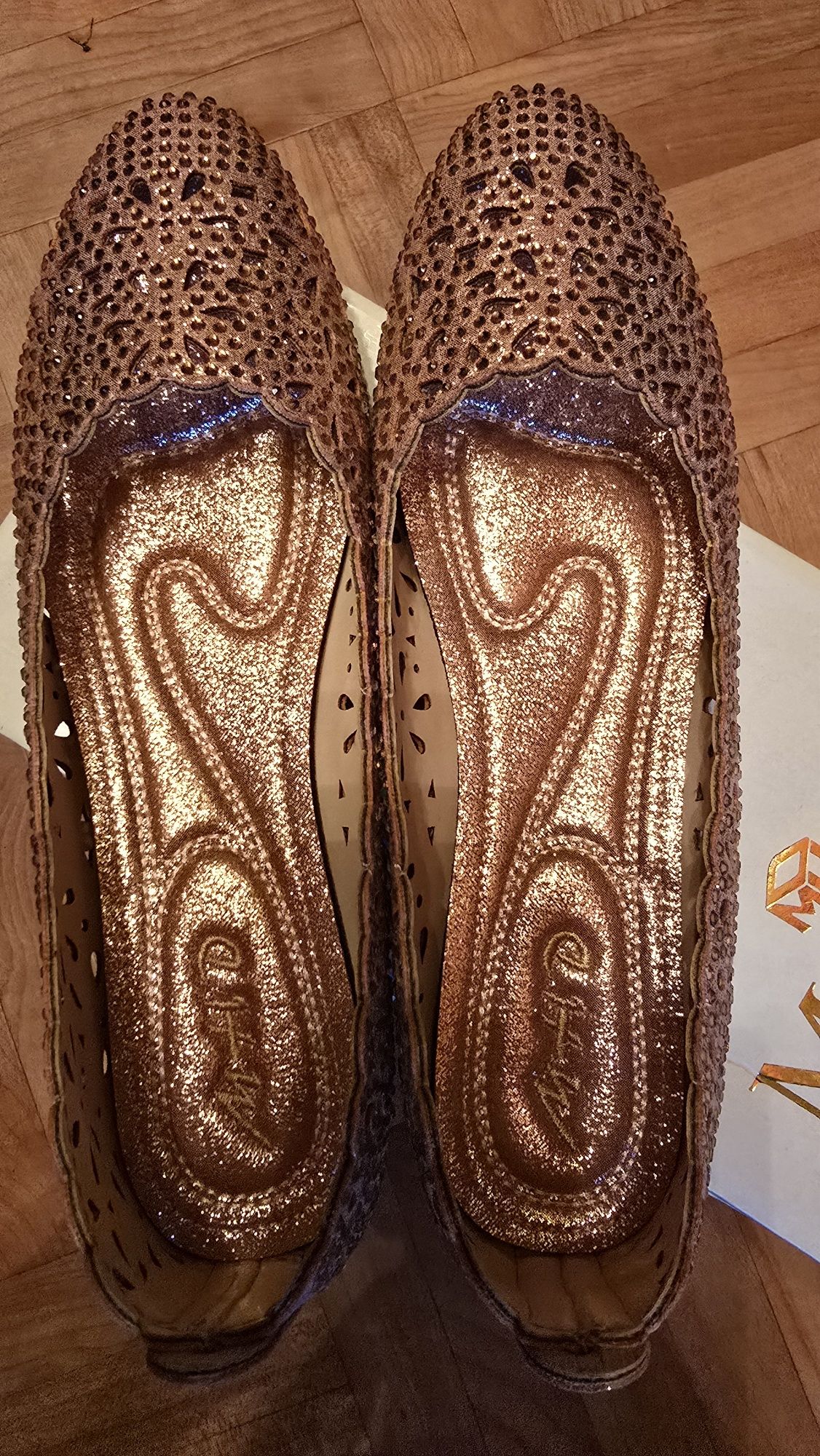 Женские, летние красивые туфли без каблука
