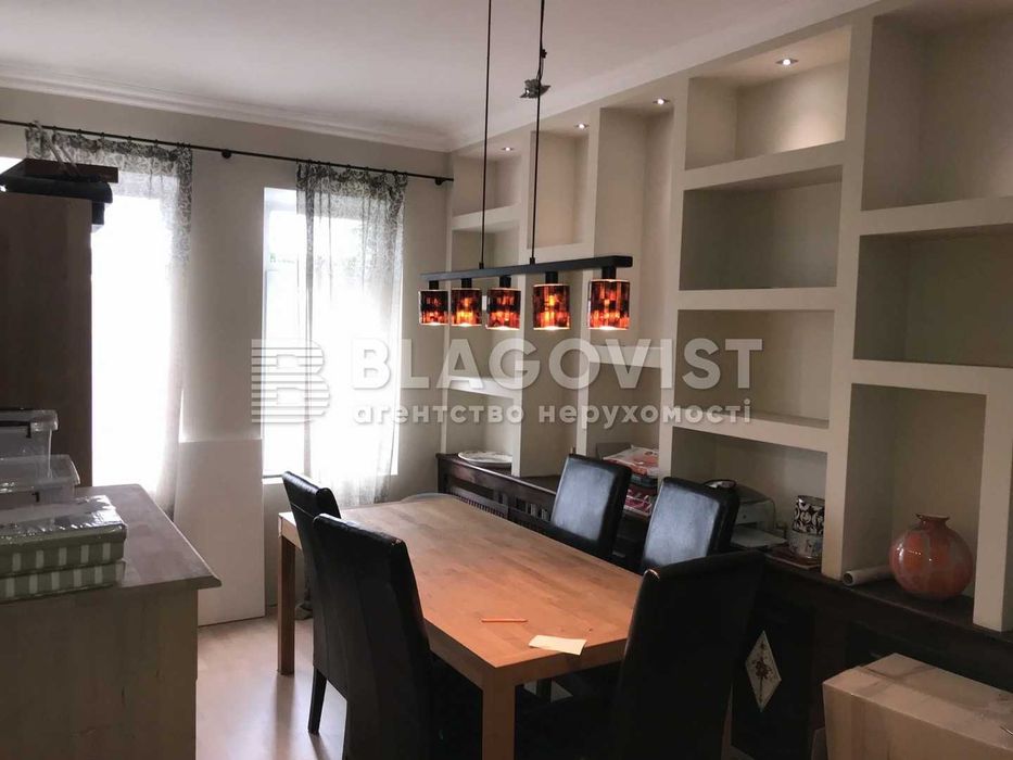 Продаж 3х пов. будинку 400м2, Деміівка