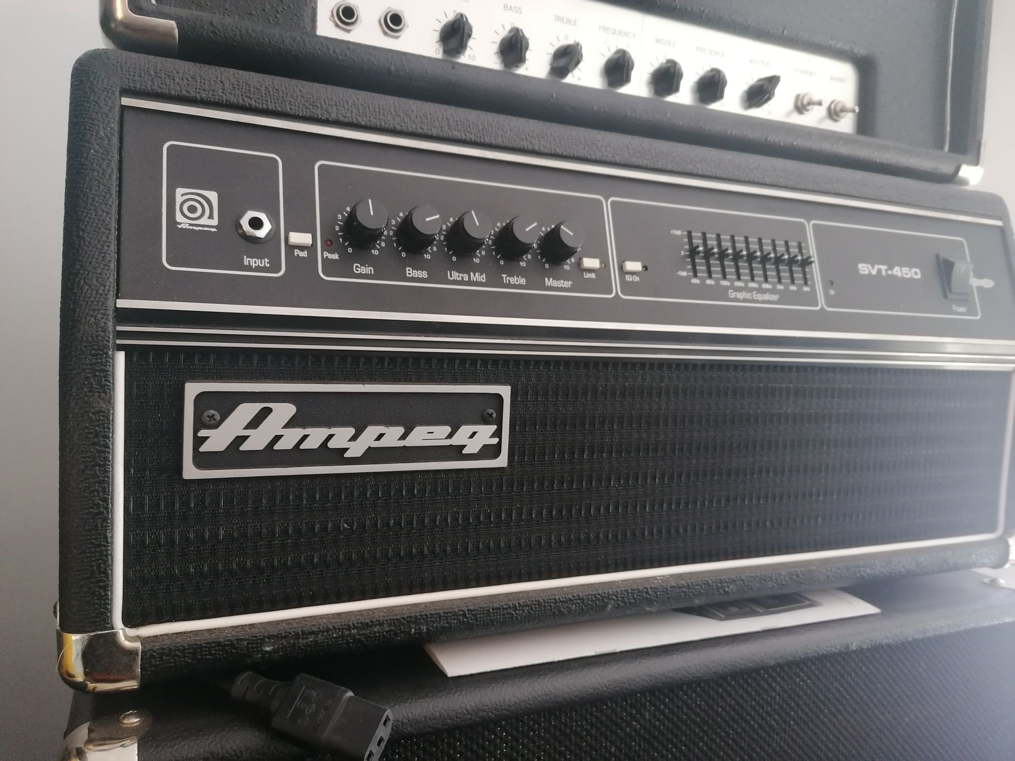 Ampeg SVT 450h wzmacniacz basowy solid state