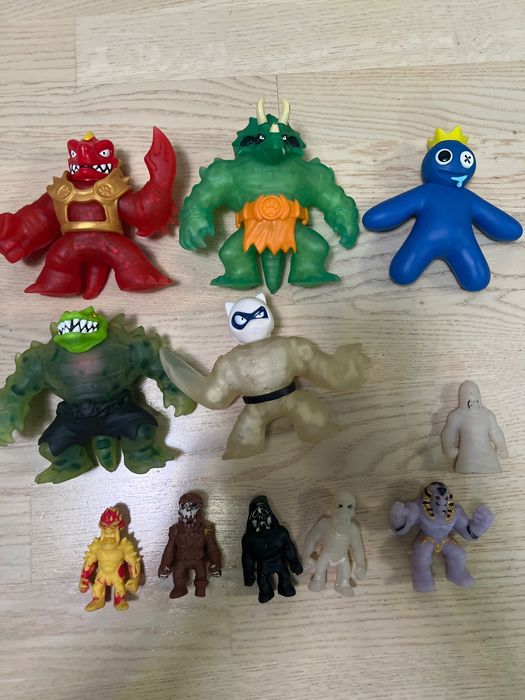 Гуджицу , Goo Jit Zu