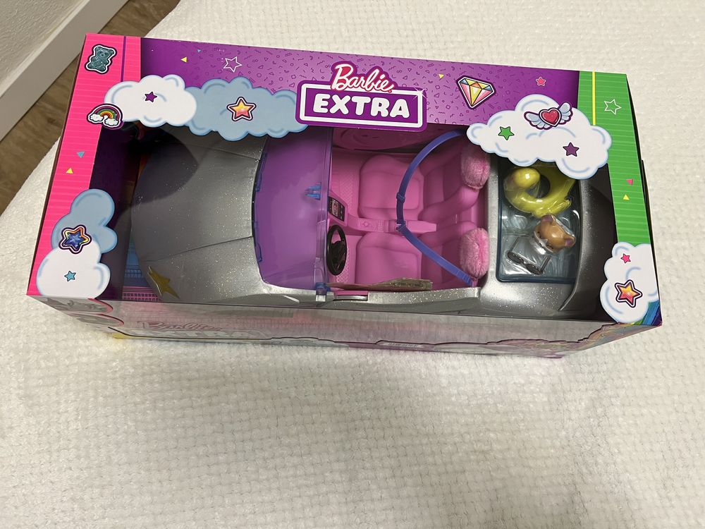 Carro brilhante da barbie extra