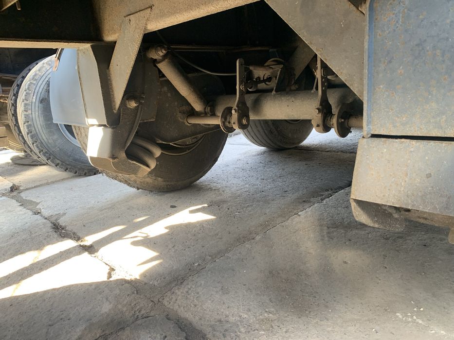 Напівпричіп самоскид