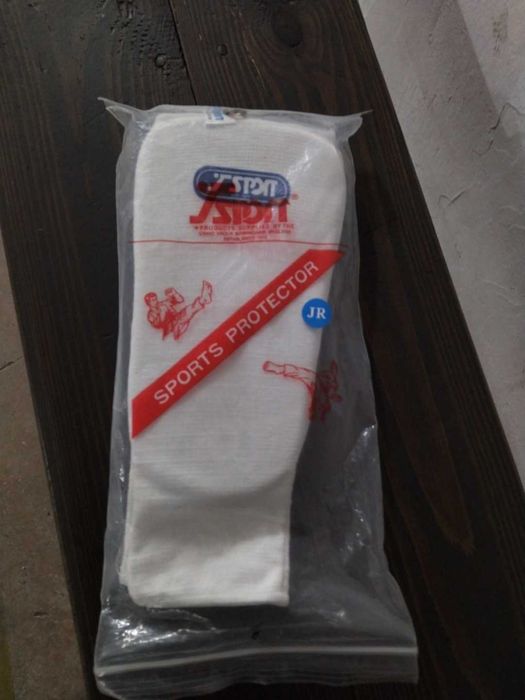 Защита для голени,единоборства