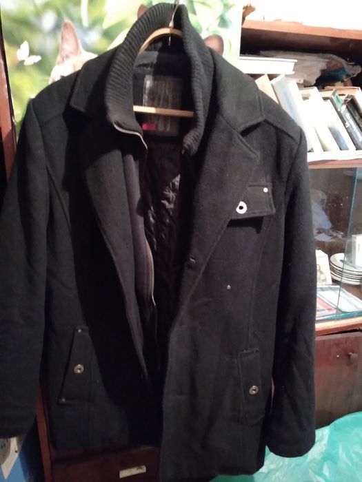 Полупальто мужское драповое
