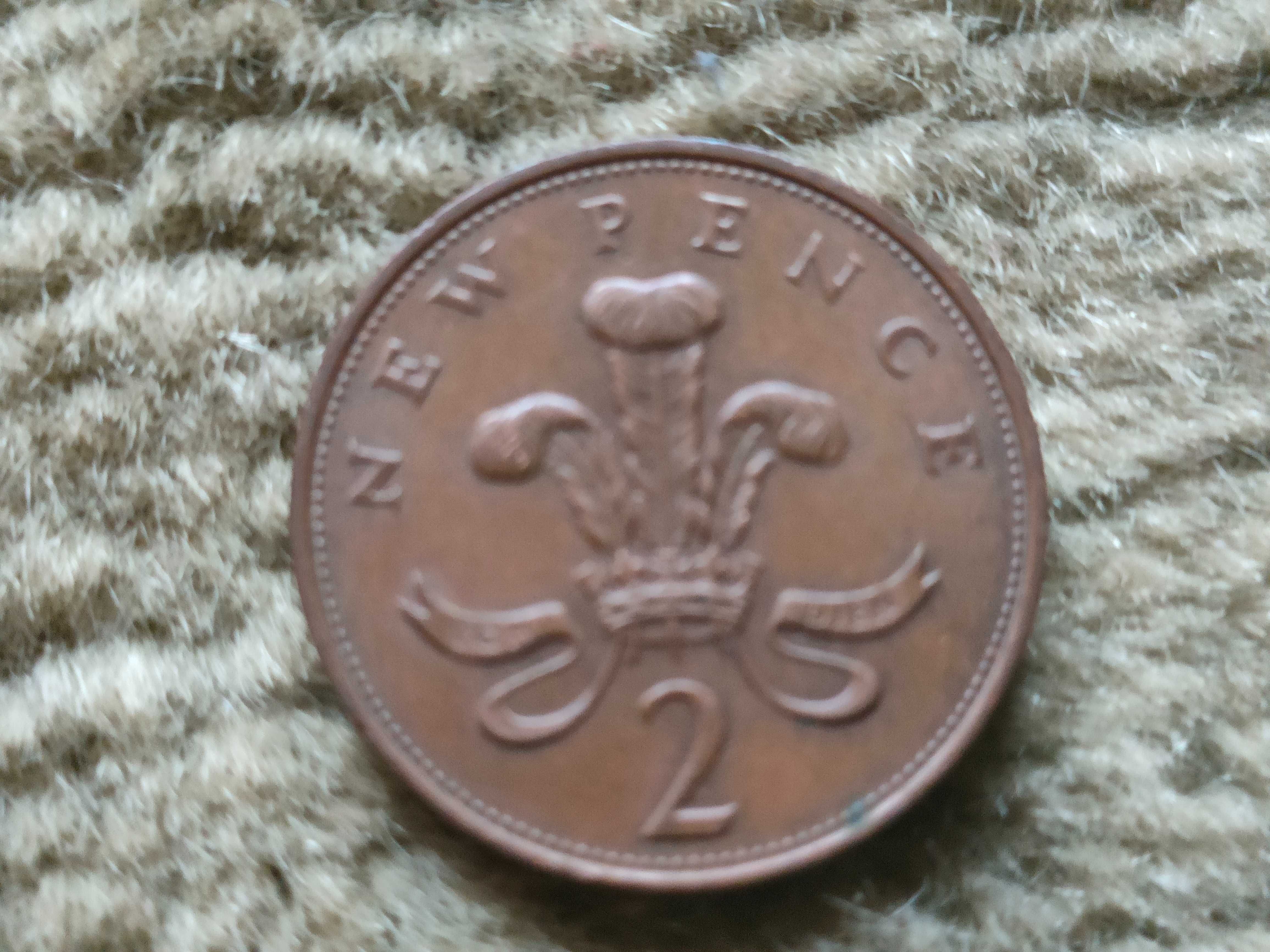 moeda rara new pence 2