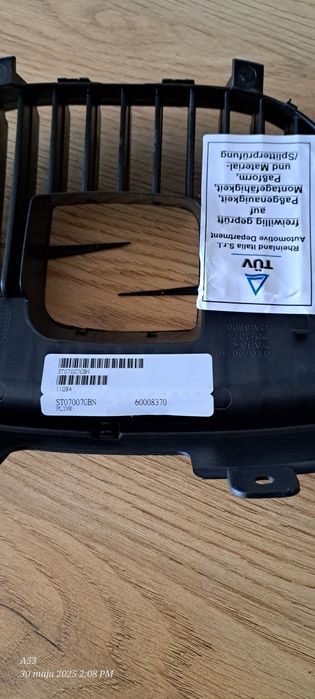 Atrapa grilla seat cordoba Ibiza