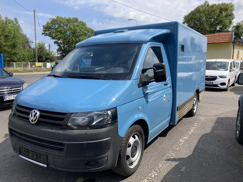 Volkswagen Transporter  Trasporter T5 Bankowóz kuloodporny opanceżony Model 2015