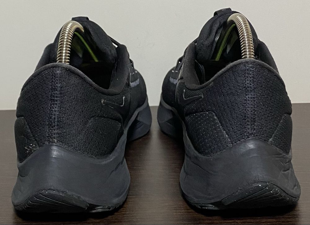 Кросівки Nike Air Zoom Pegasus 38 / 26.5см