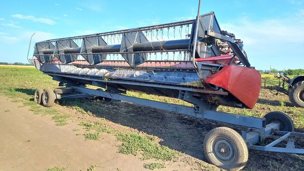 Продам комбайн Massey Ferguson 7274CEREA