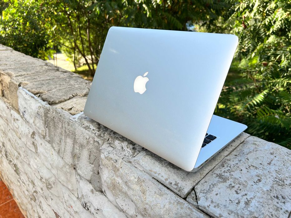 MacBook Air 2013 (13"/ I5/ 4Gb/ 128Gb)