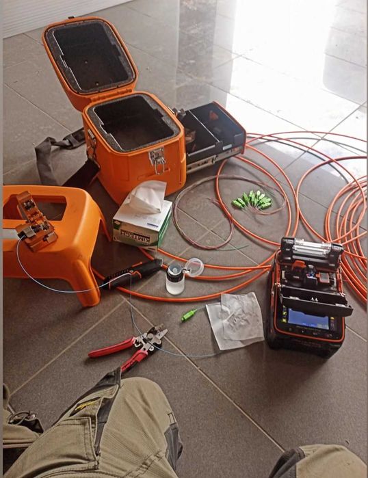 Naprawa światłowodu, przedłużenie, spawanie, awaria światłowodu