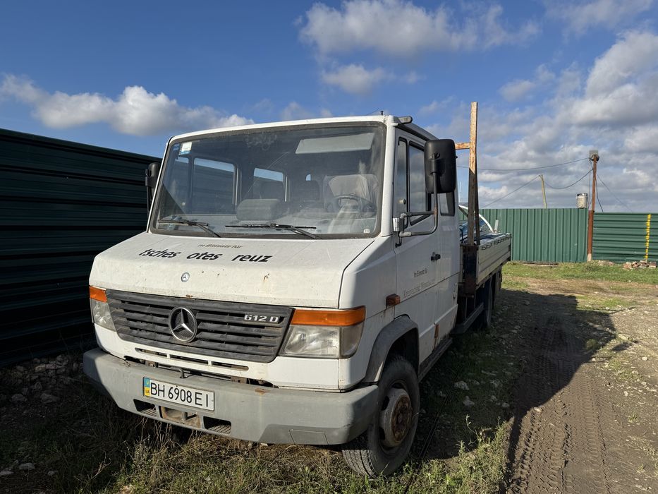 Mercedes Vario бортовий