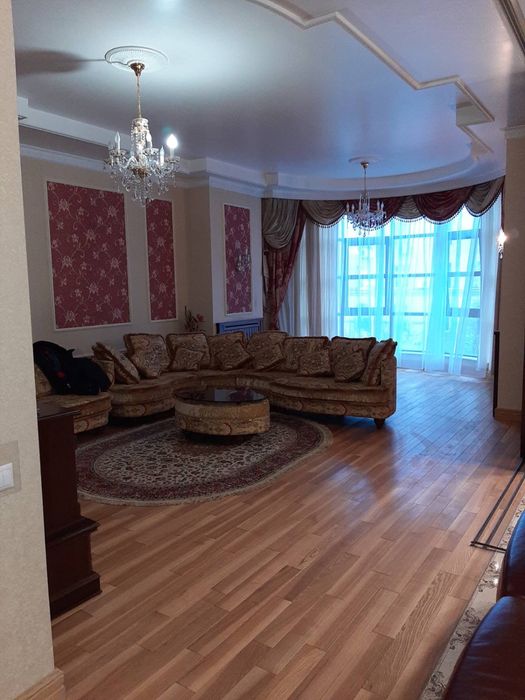 Здам 3-х к. квартиру на вул. Хрещатик, 27Б в будинку з ГЕНЕРАТОРОМ