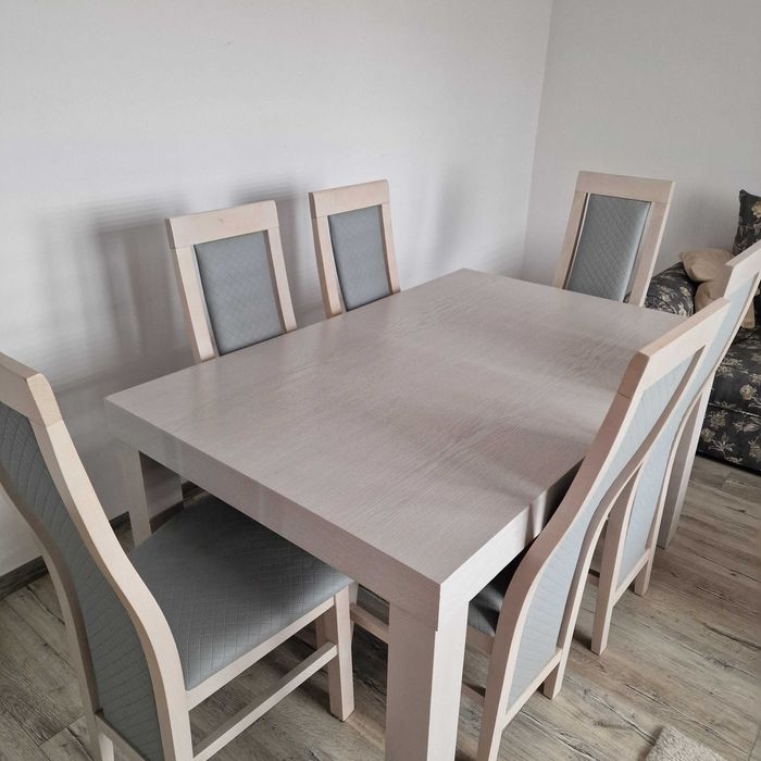 Stół z 6 krzesła komplet zestaw