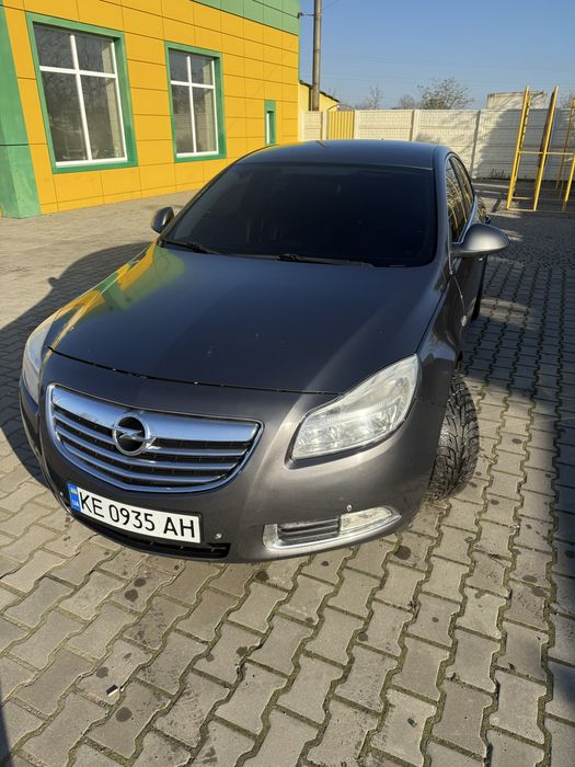Продам Opel Insignia 2010 року