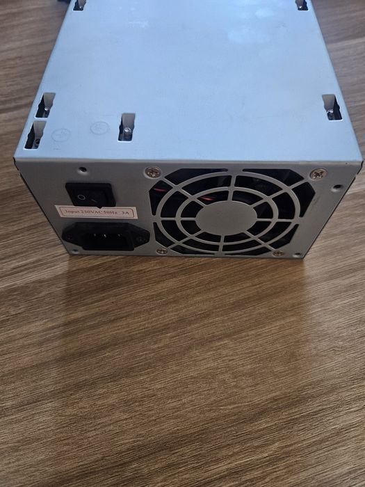 Zasilacz komputerowy ATX TakeMe 400W
