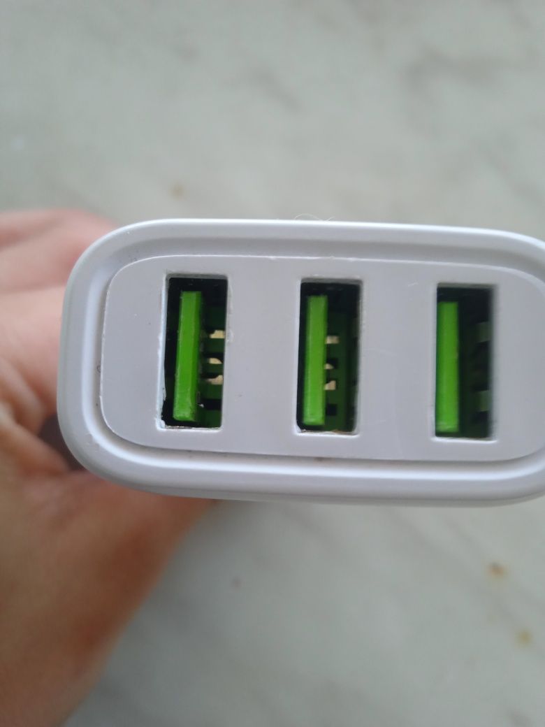Блок питания для зарядки USB
