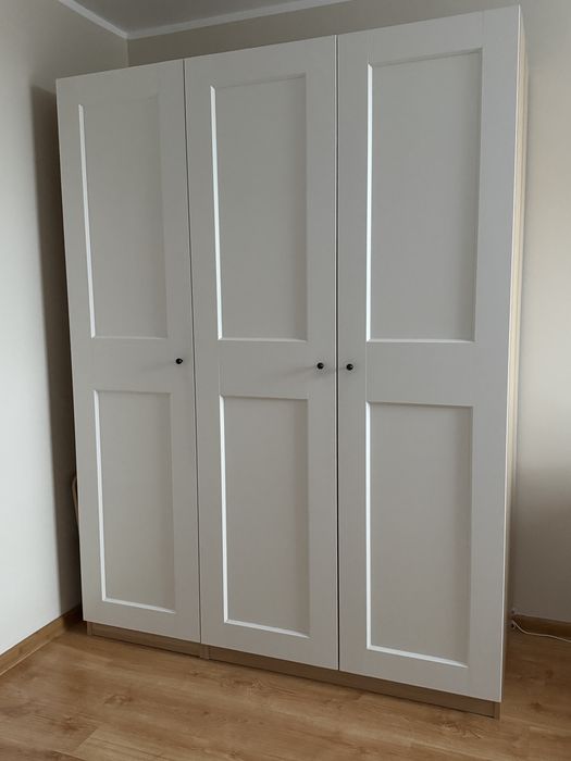 Szafa ikea beżowa trzydrzwiowa