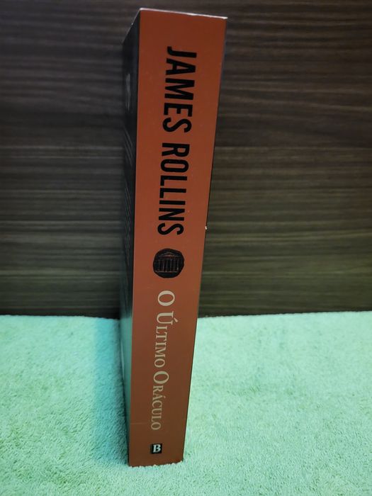 Livros variados 5€/cada