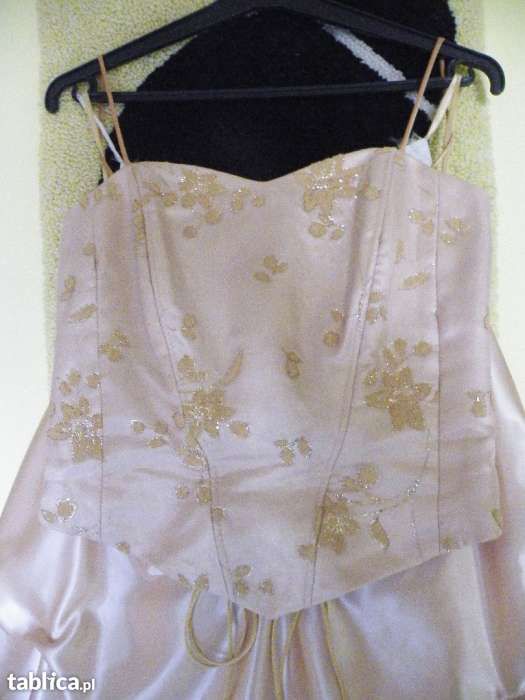 Sprzedam piękną suknię