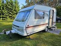 SWIFT Challenger 400 SE  zadbana ciepla woda dmc 1100 bagaznik rowerowy