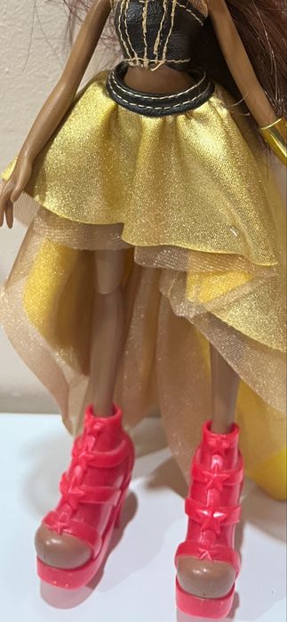 Лялька Bratz. Продаю свою колекцію.