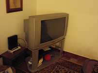 Televisao SANYO com movel