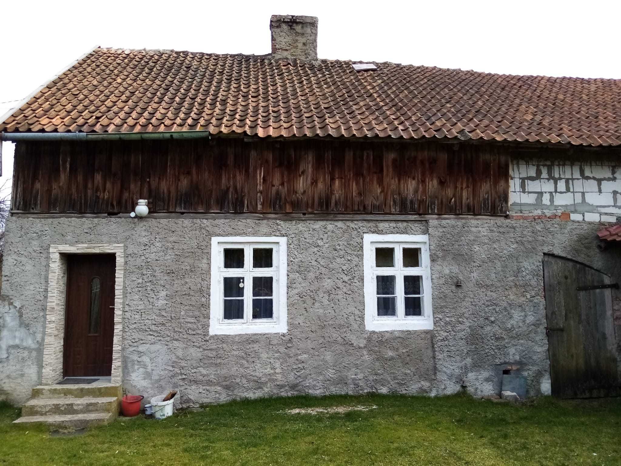 Sprzedam budynek mieszkalny wraz z działką