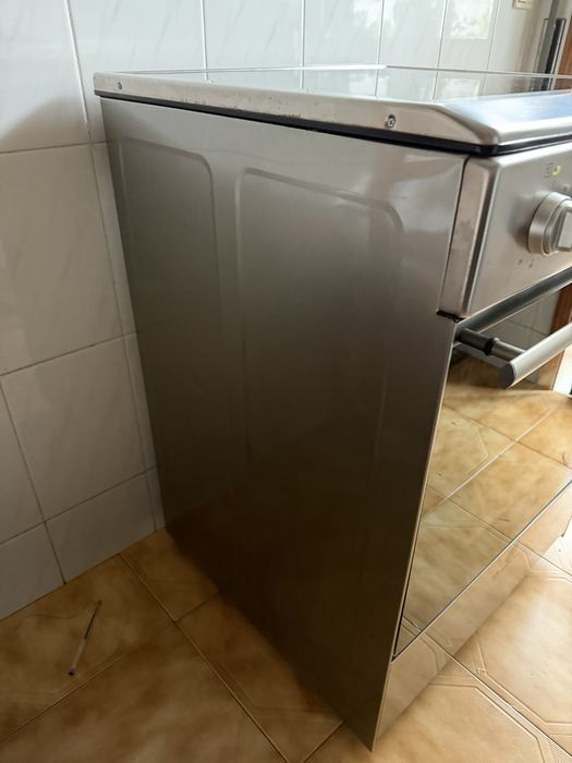 Forno e fogão elétrico - Como Novo