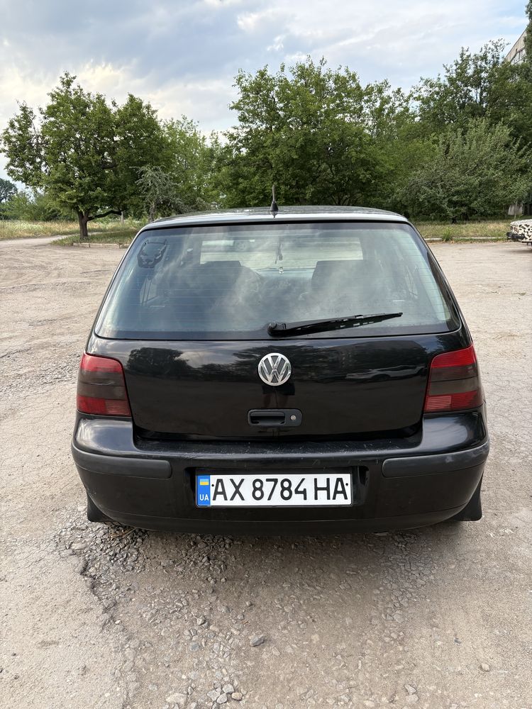 Volkswagen Golf 4