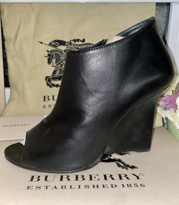 Ботильоны  Burberry оригинал