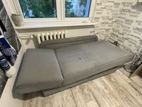 Łóżko jednosobowe – super okazja! Idealne na działkę