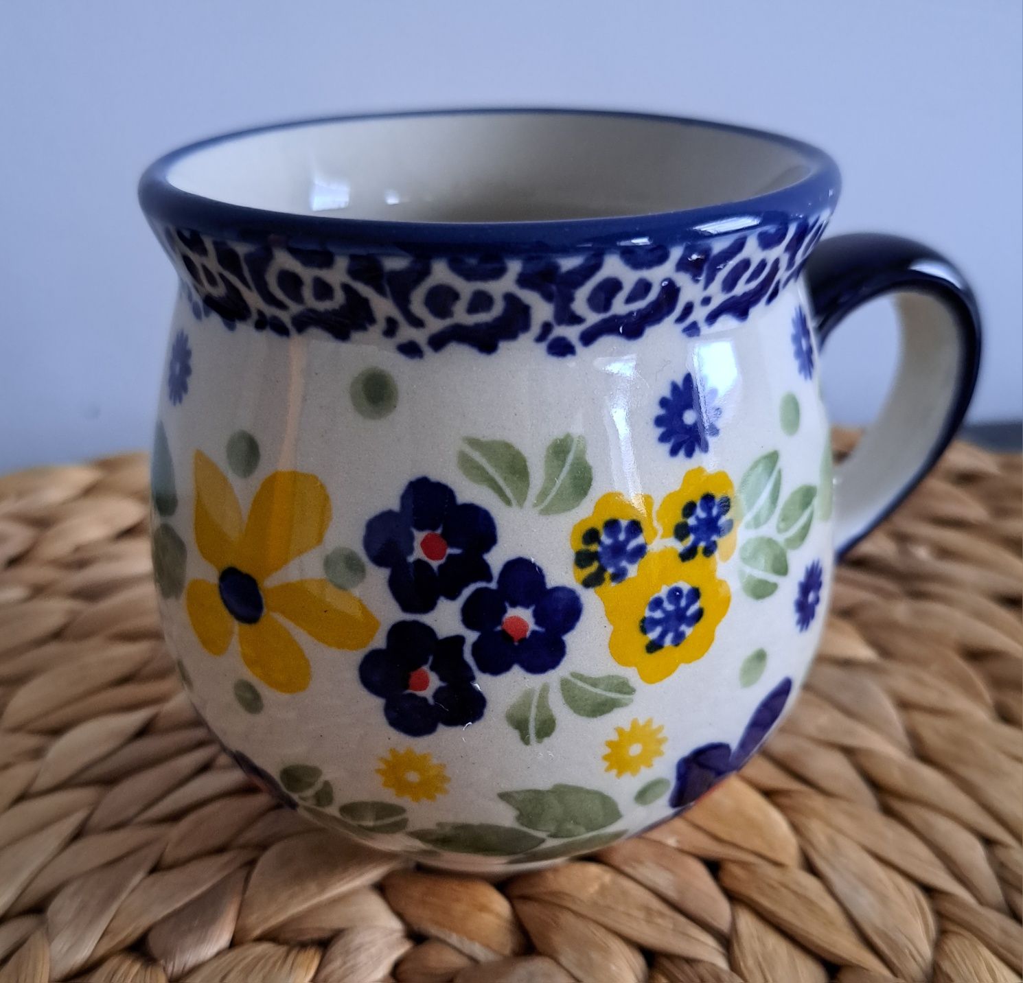Kubek czeski ceramika bolesławiecka