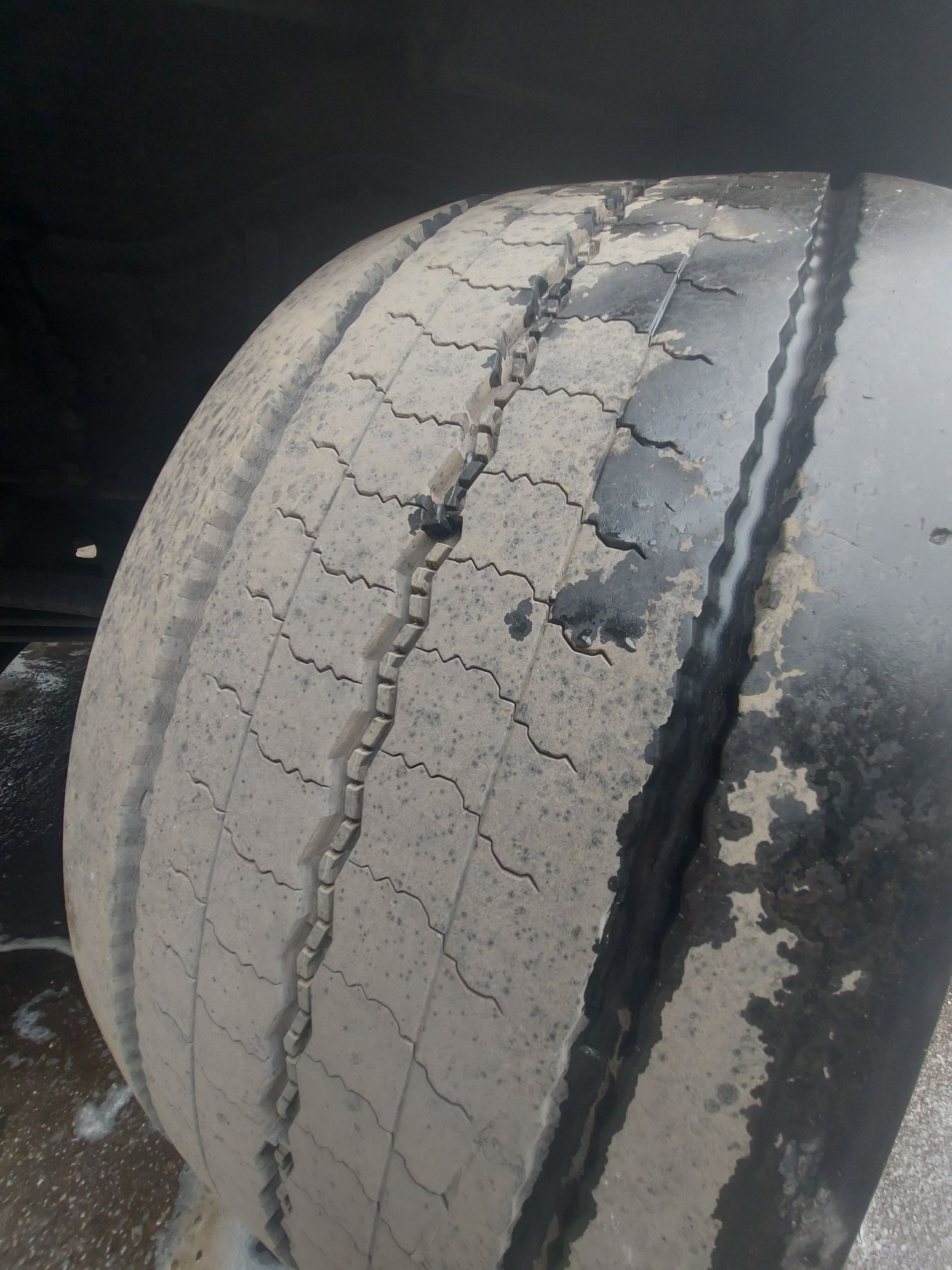 Продам резину BRIDGESTONE