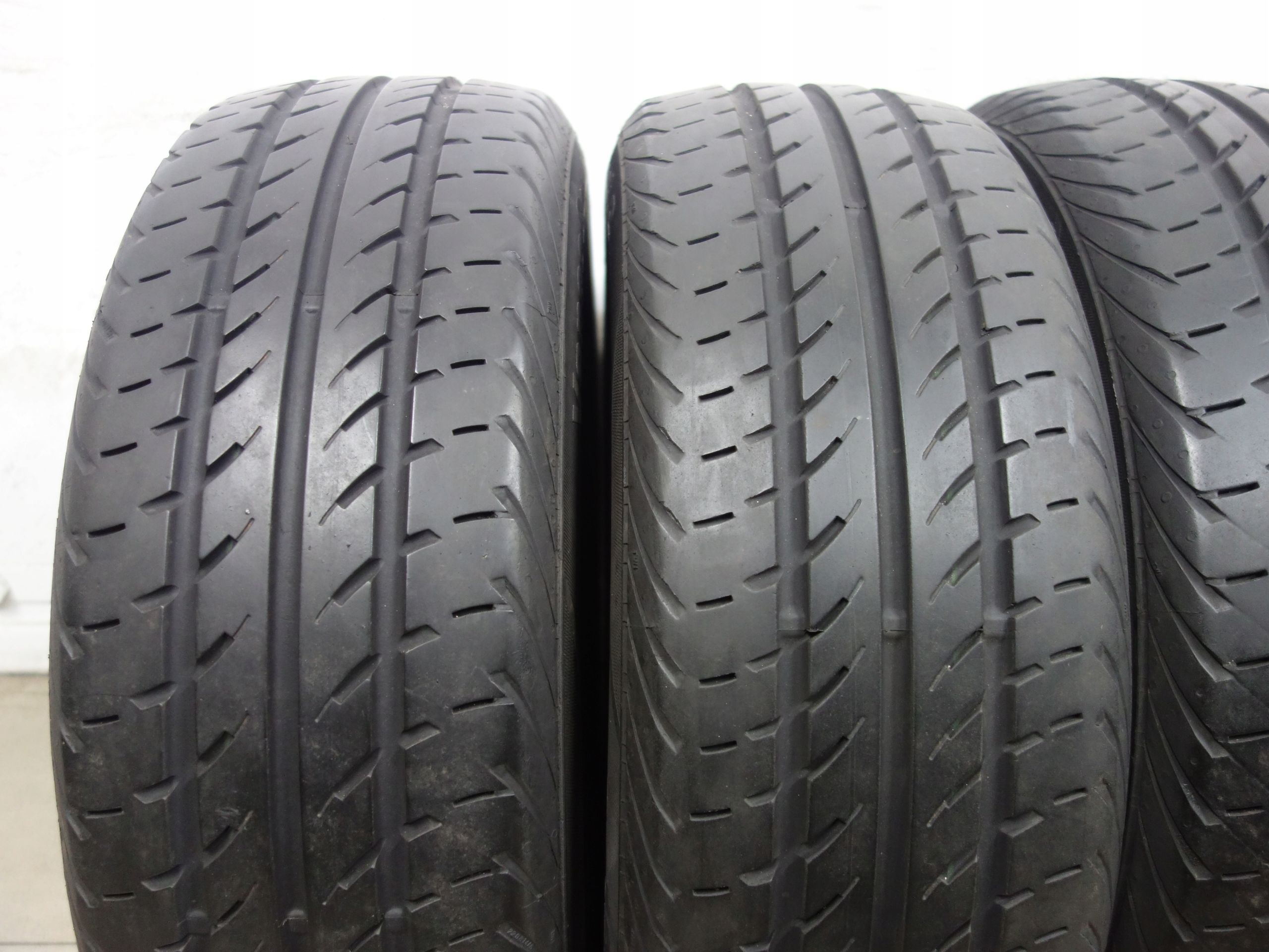 Opony Letnie Continental VanContact 195/60R16C 99/97 H 4x7m extra stan