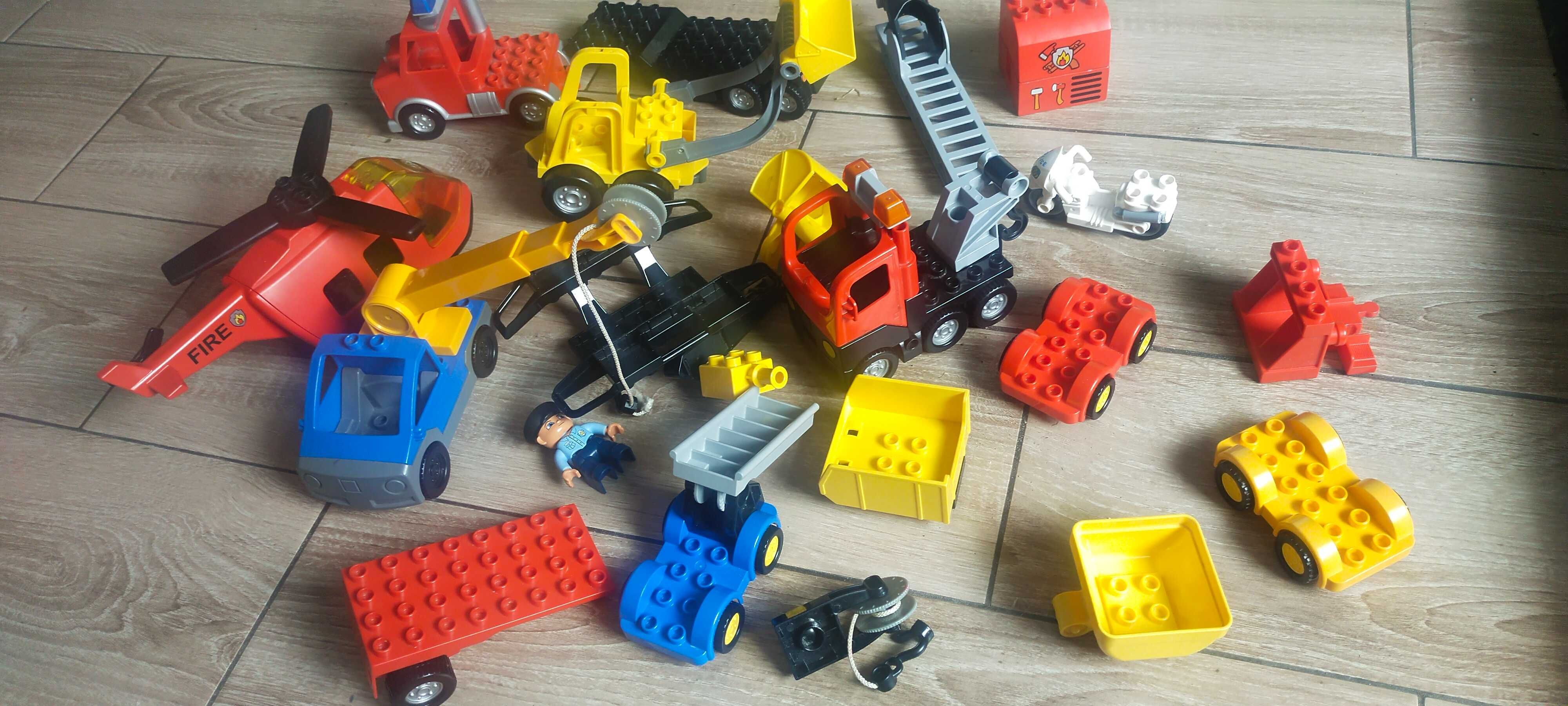 Mega zestawy lego duplo kolejka tory pizzeria i inne