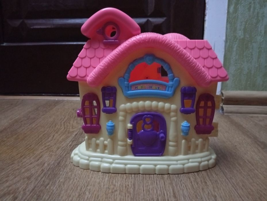 Будинок іграшковий