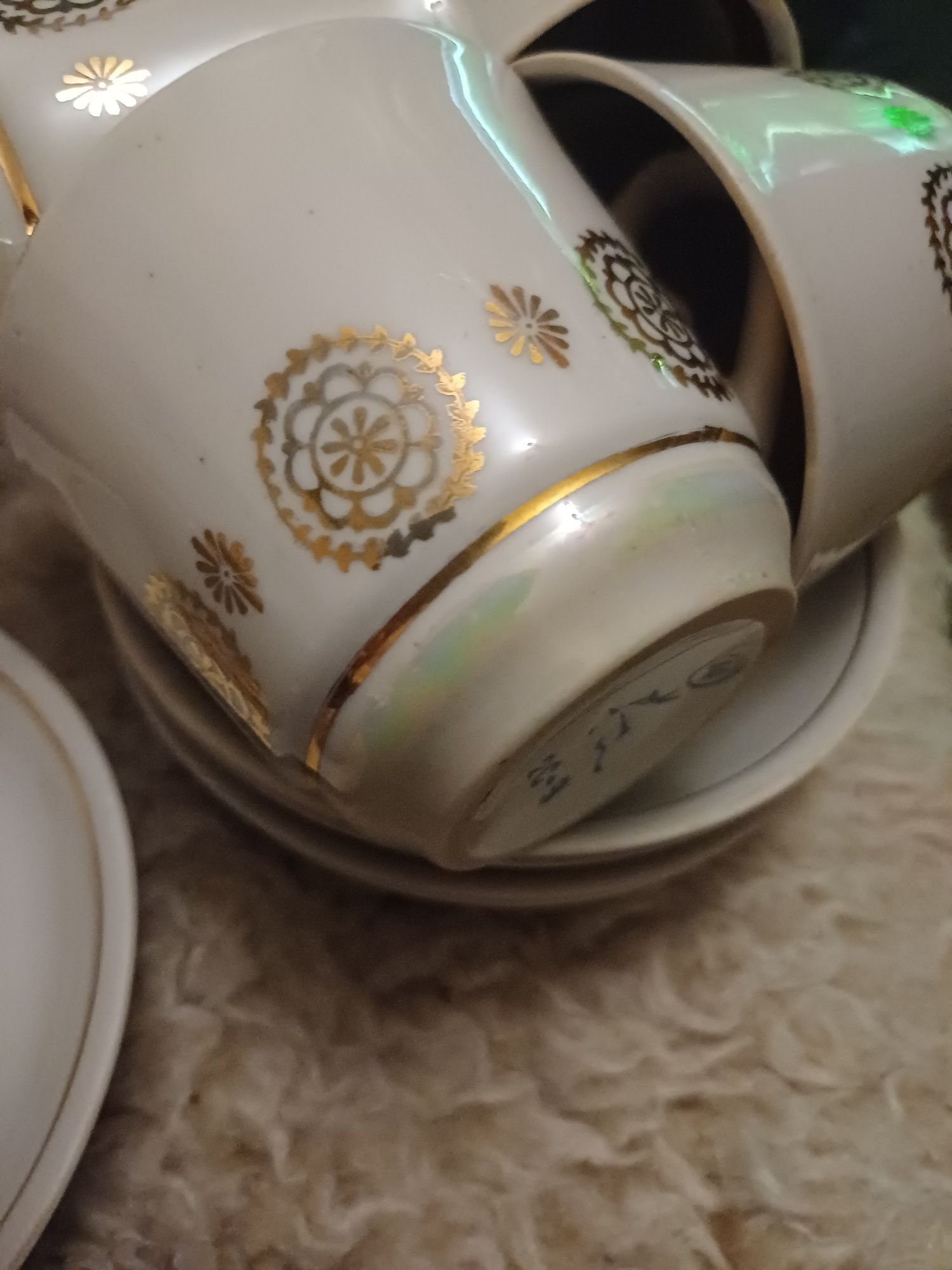 Сервиз для кофе, светлый