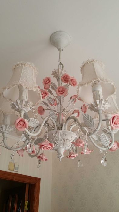 Комплект: Люстра и бра