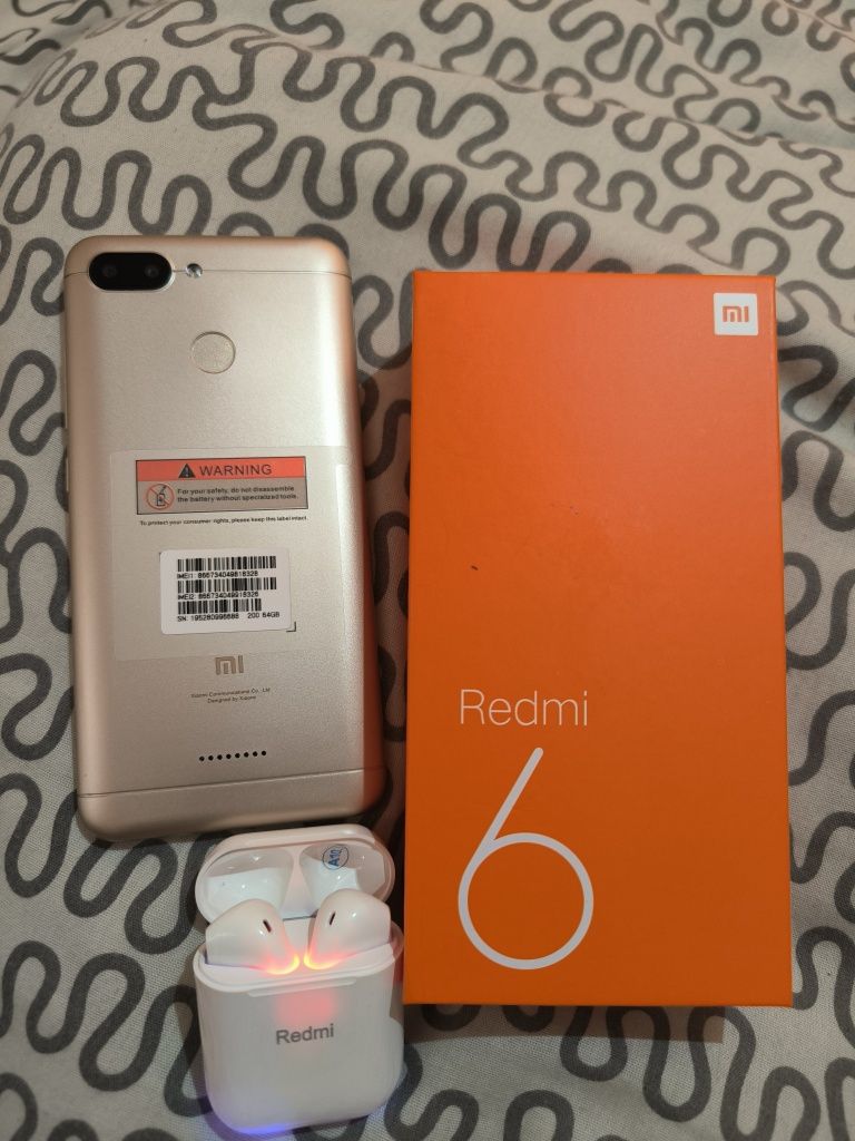 Xiaomi Redmi 6a novo + fone