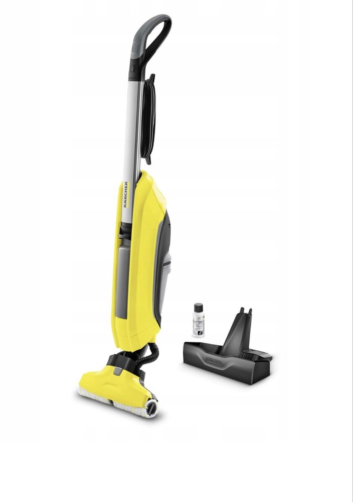 Mop Karcher z funkcją odkurzania