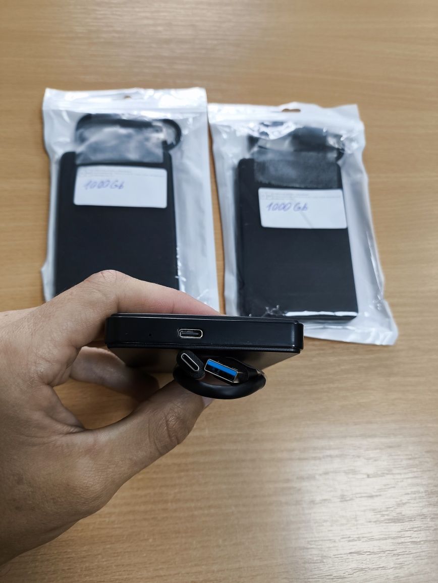 Зовнішній HDD диск (кишеня) USB Type-C, 1000Gb / 1Tb