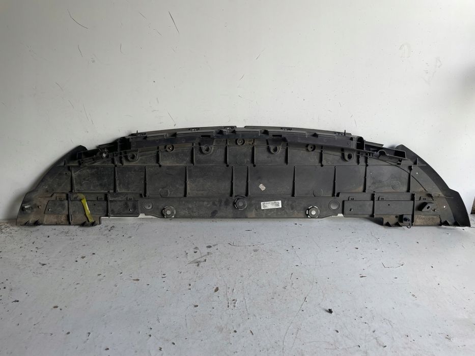 Renault megane V e-tech płyta zderzaka przód