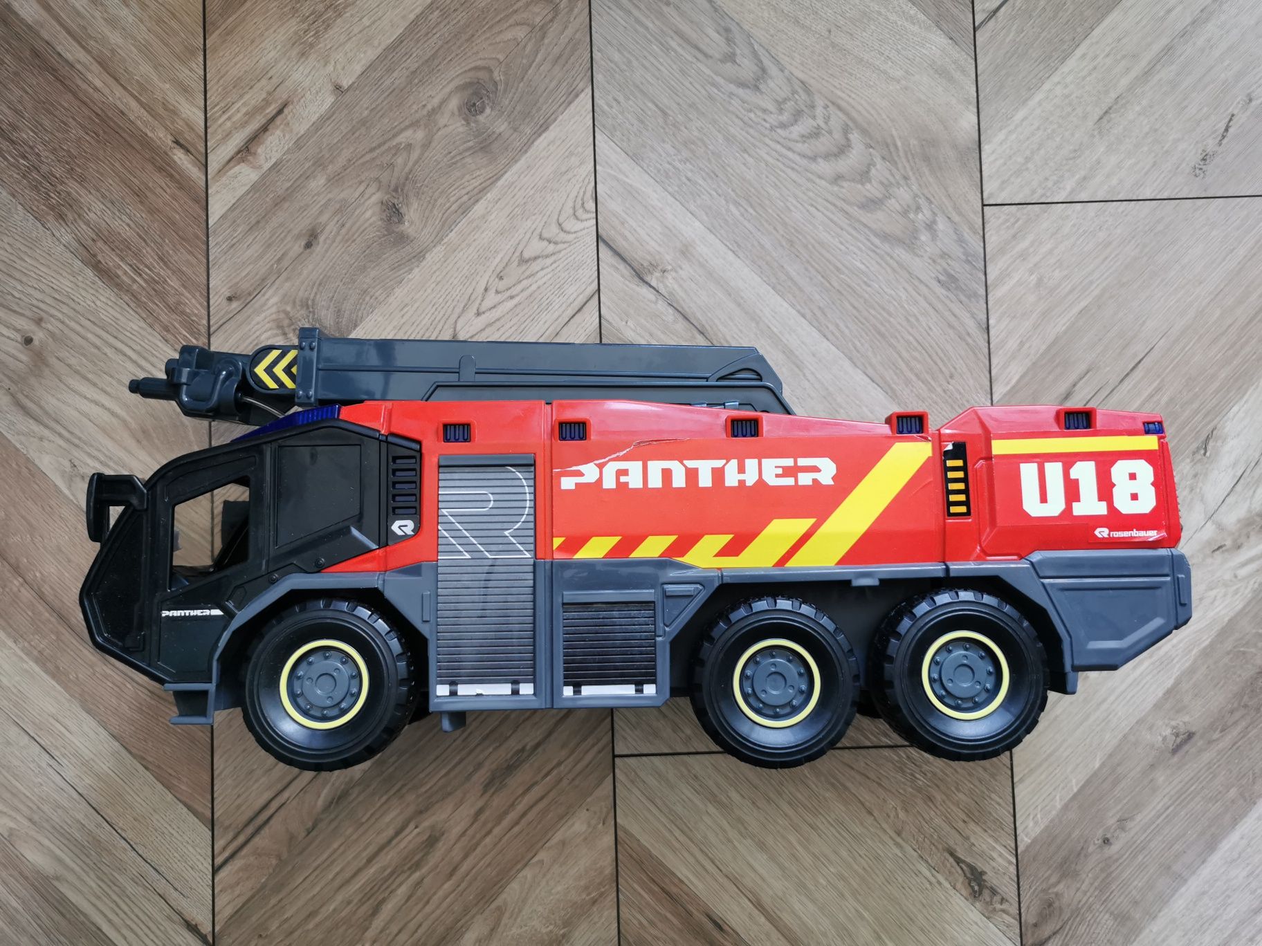 Dickie toys Duża Lotniskowa Straż Pożarna zabawka rc