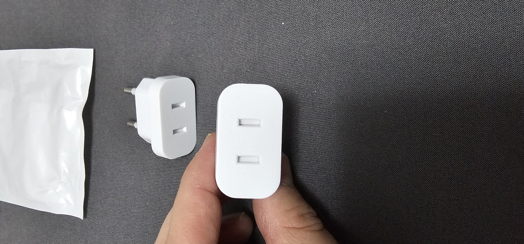 Adaptador de corrente UE para US