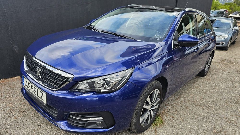 Peugeot 308 BlueHDi 130 EAT8 Allure