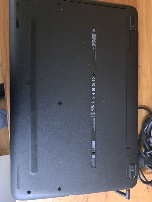 Laptop hp 255 G5