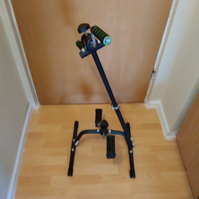 Rowerek do ćwiczeń rehabilitacyjny